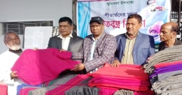 মুজিববর্ষ উপলক্ষে ৫ শতাধিক শীতার্তদের পাশে কুড়িগ্রাম প্রেসক্লাব 