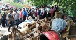 উত্তরায় চলছে অবৈধ দখল উচ্ছেদ